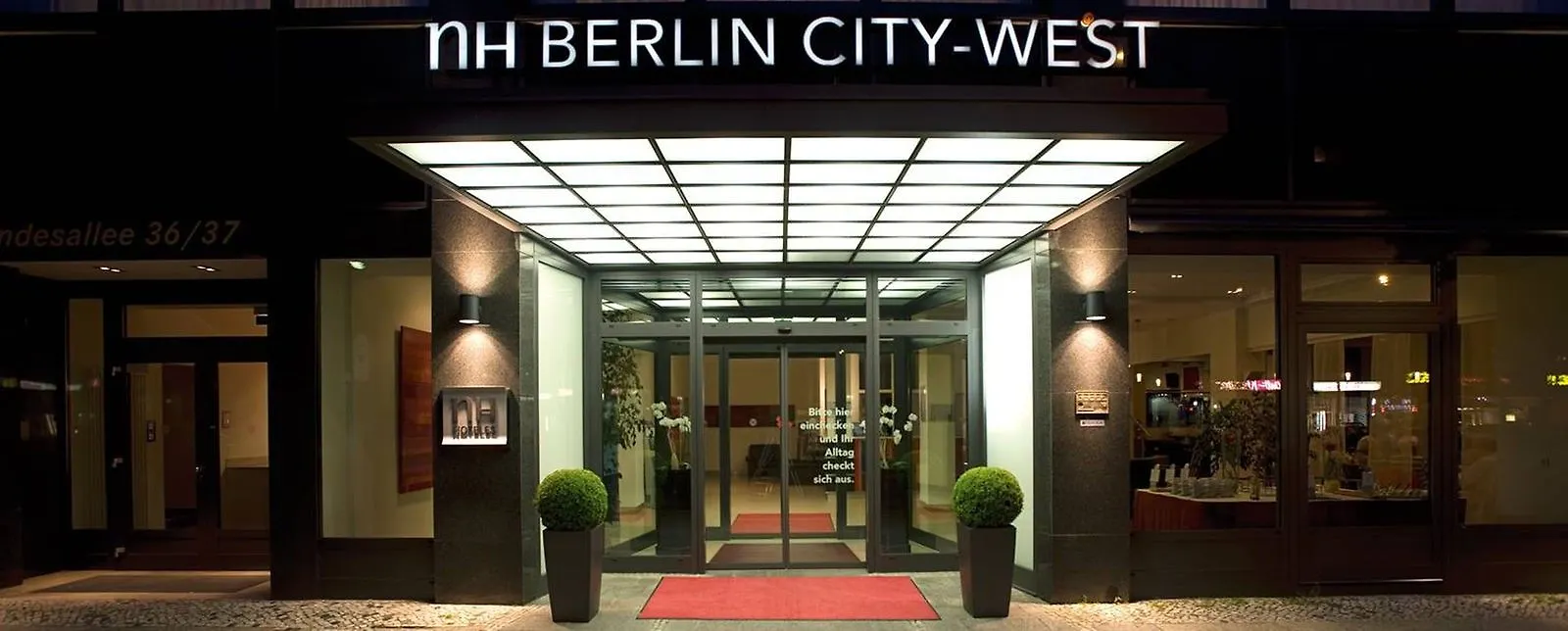 Nh Berlin City West 4*,